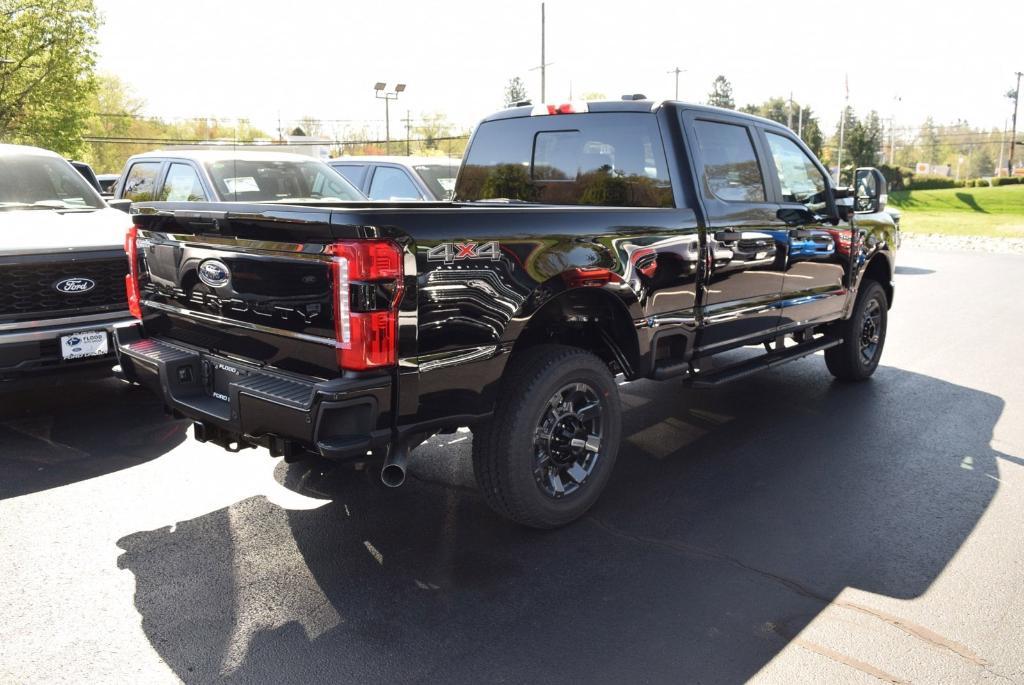 new 2024 Ford F-250 car, priced at $61,805