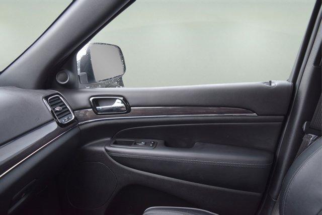 used 2021 Jeep Grand Cherokee car, priced at $34,000