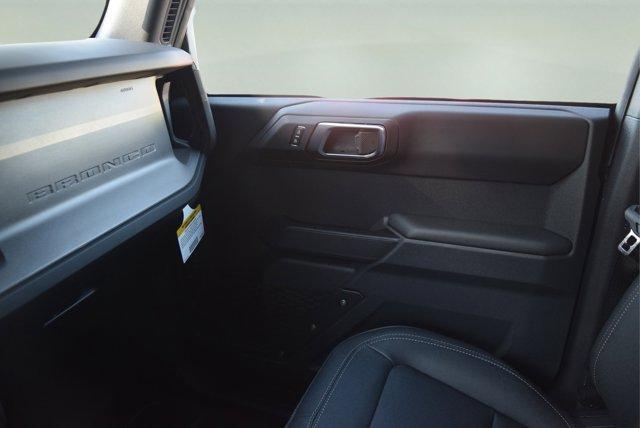 new 2025 Ford Bronco car, priced at $49,670