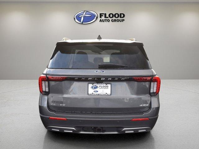 new 2025 Ford Explorer car, priced at $47,205