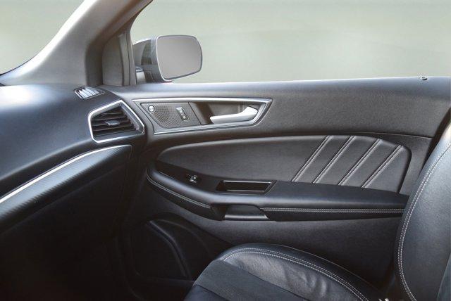 used 2019 Ford Edge car, priced at $19,000