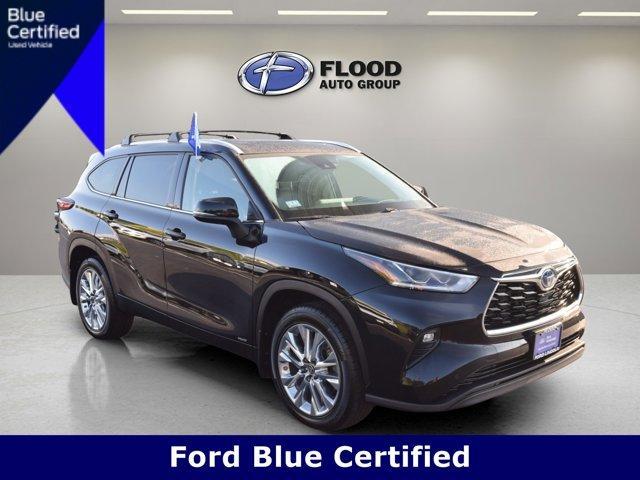 used 2023 Toyota Highlander Hybrid car, priced at $46,000