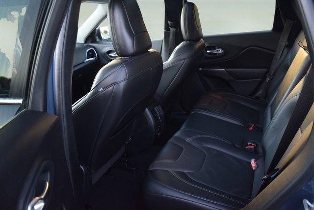 used 2020 Jeep Cherokee car, priced at $18,400