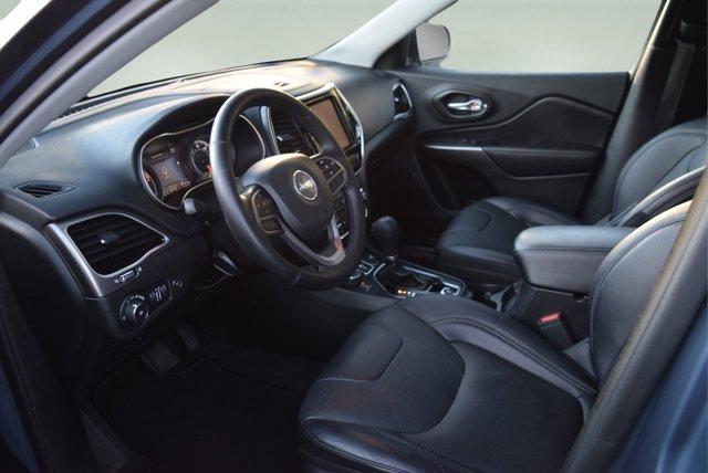 used 2020 Jeep Cherokee car, priced at $18,400