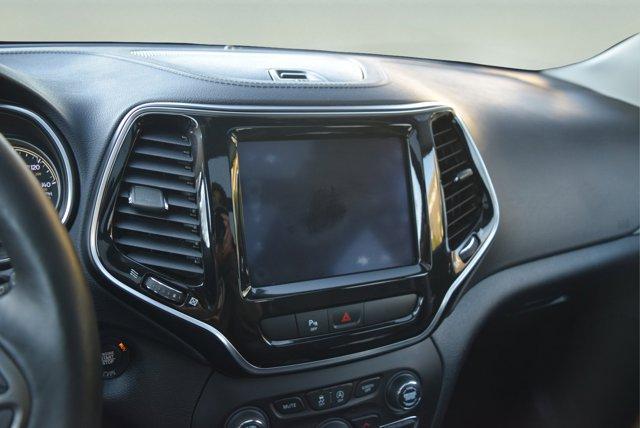 used 2020 Jeep Cherokee car, priced at $18,400