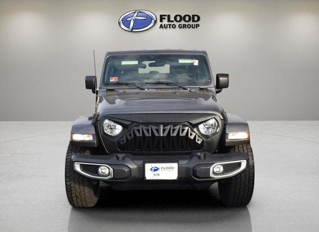 used 2021 Jeep Gladiator car, priced at $28,500