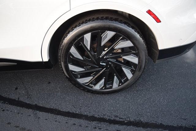 used 2024 Lincoln Nautilus car, priced at $50,500