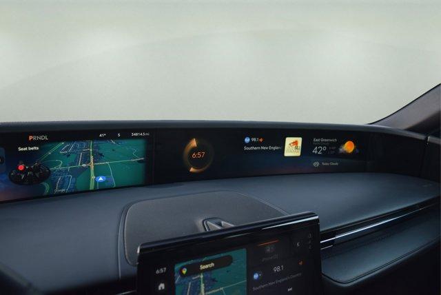 used 2024 Lincoln Nautilus car, priced at $50,500