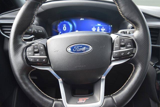 used 2022 Ford Explorer car, priced at $37,000