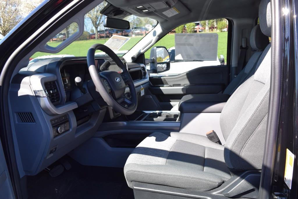 new 2024 Ford F-250 car, priced at $67,570