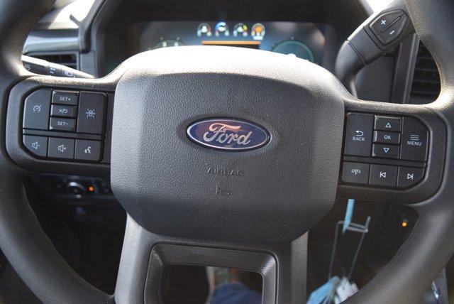 new 2025 Ford F-150 car, priced at $51,660