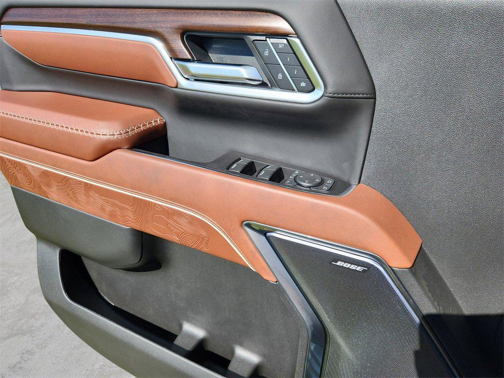 new 2026 GMC Sierra 2500 car, priced at $100,099