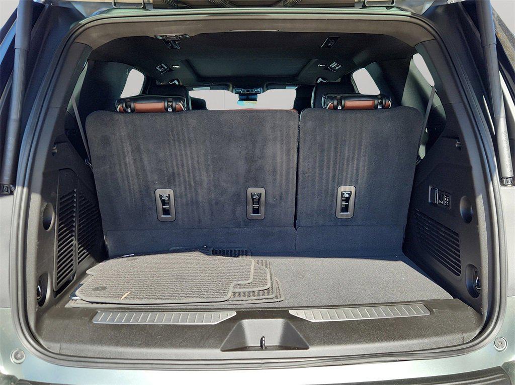 used 2024 GMC Yukon car, priced at $86,599