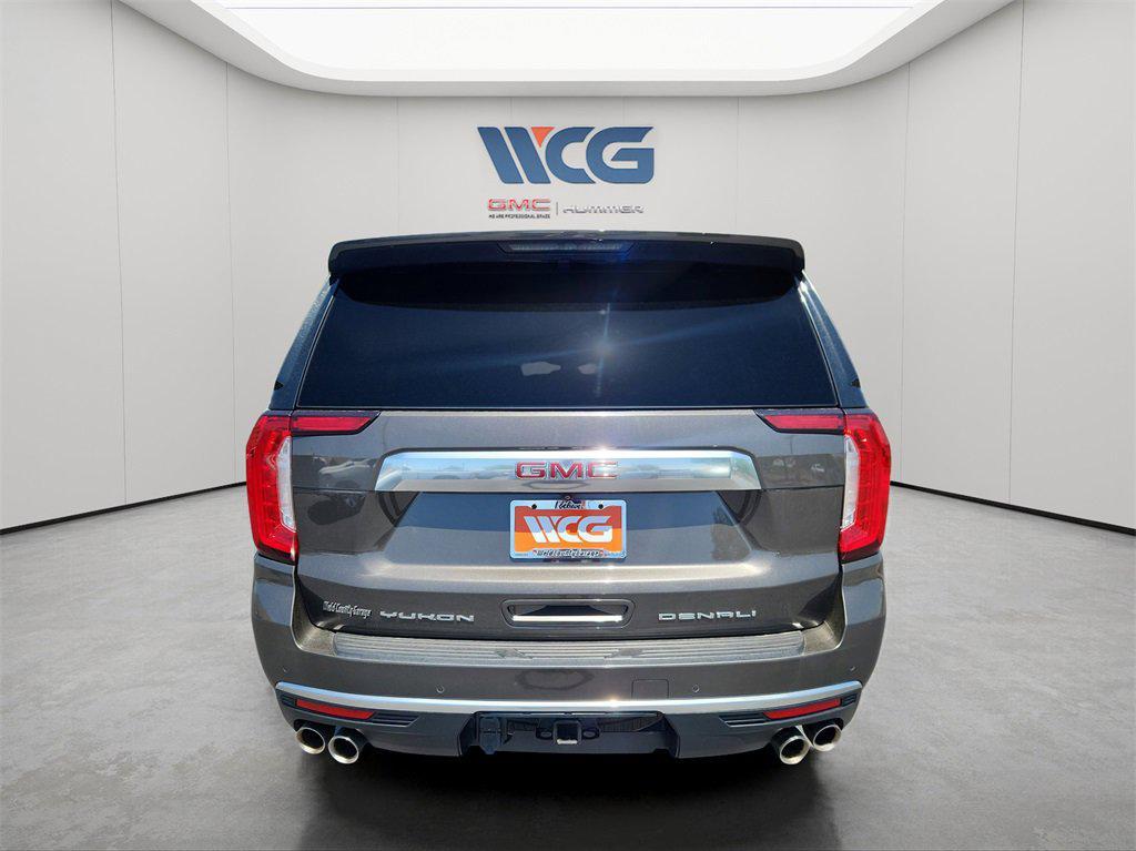 used 2021 GMC Yukon XL car, priced at $45,999