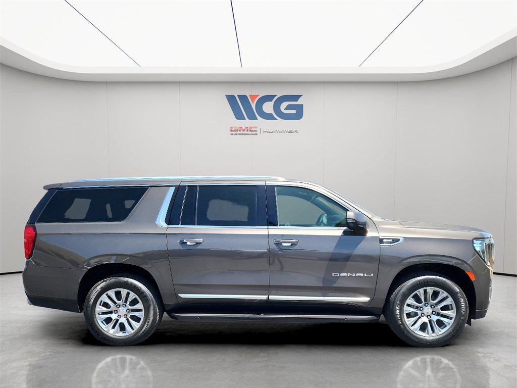 used 2021 GMC Yukon XL car, priced at $42,999