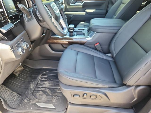 new 2025 GMC Sierra 1500 car, priced at $61,499