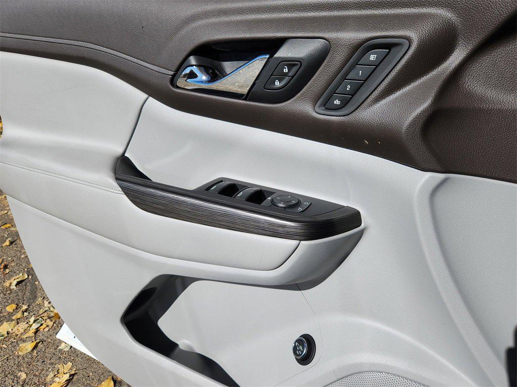 used 2019 GMC Acadia car, priced at $23,899