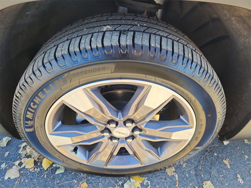 used 2019 GMC Acadia car, priced at $23,899