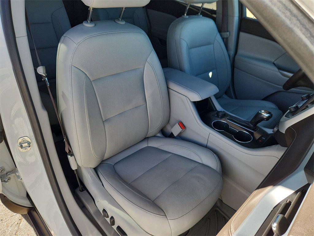 used 2019 GMC Acadia car, priced at $23,899