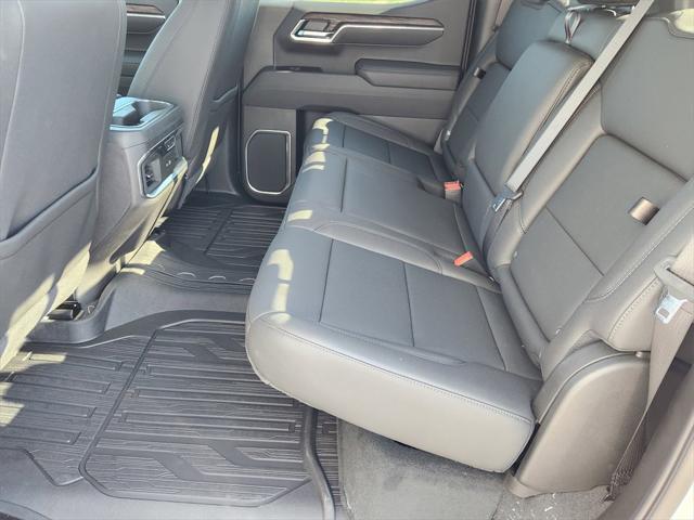 new 2025 GMC Sierra 1500 car, priced at $62,374