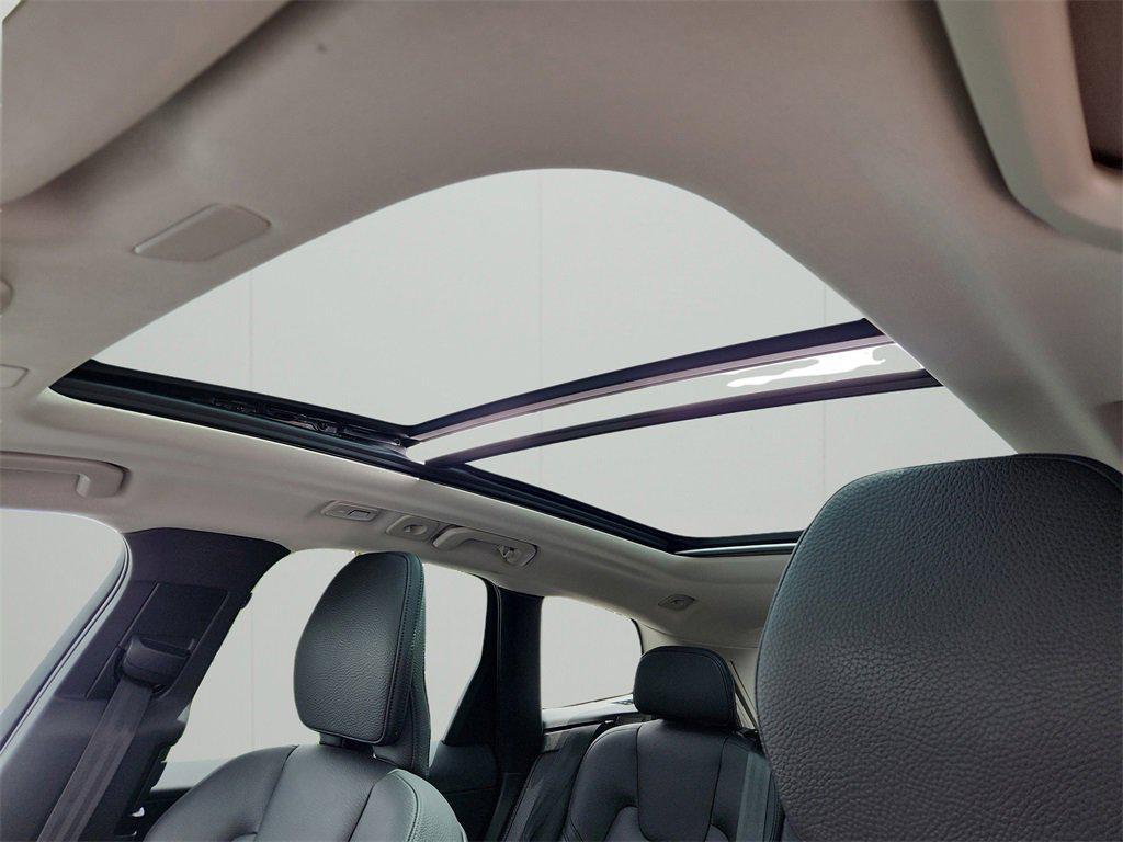 used 2023 Volvo XC60 car, priced at $34,999