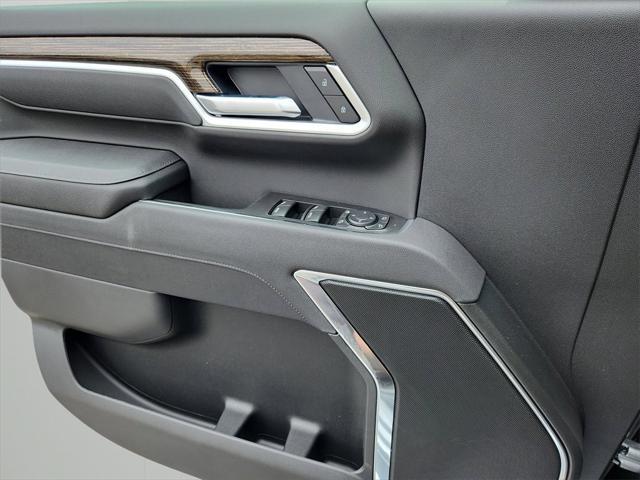 new 2025 GMC Sierra 2500 car, priced at $76,659