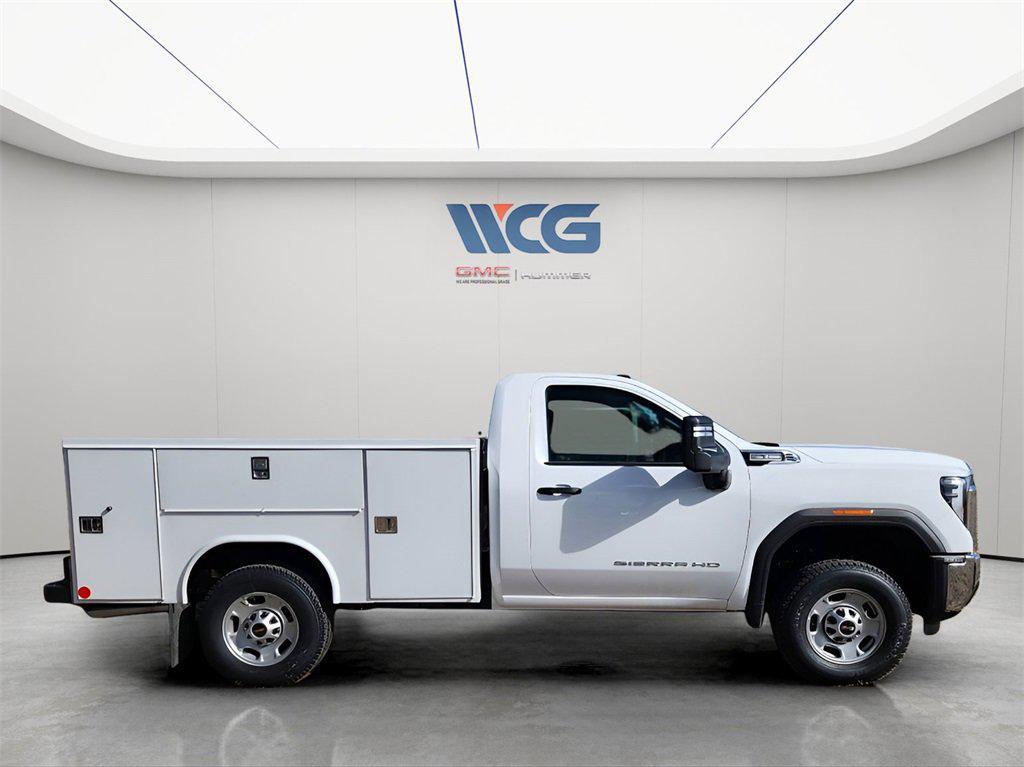 new 2025 GMC Sierra 2500 car, priced at $52,787