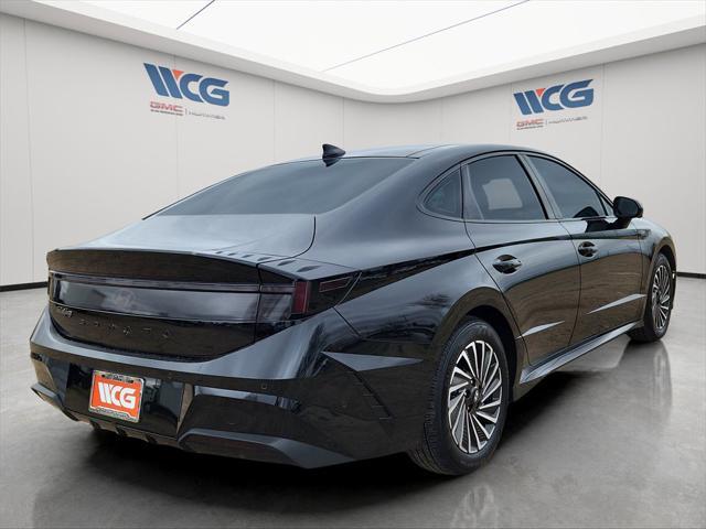 used 2024 Hyundai Sonata Hybrid car, priced at $30,599