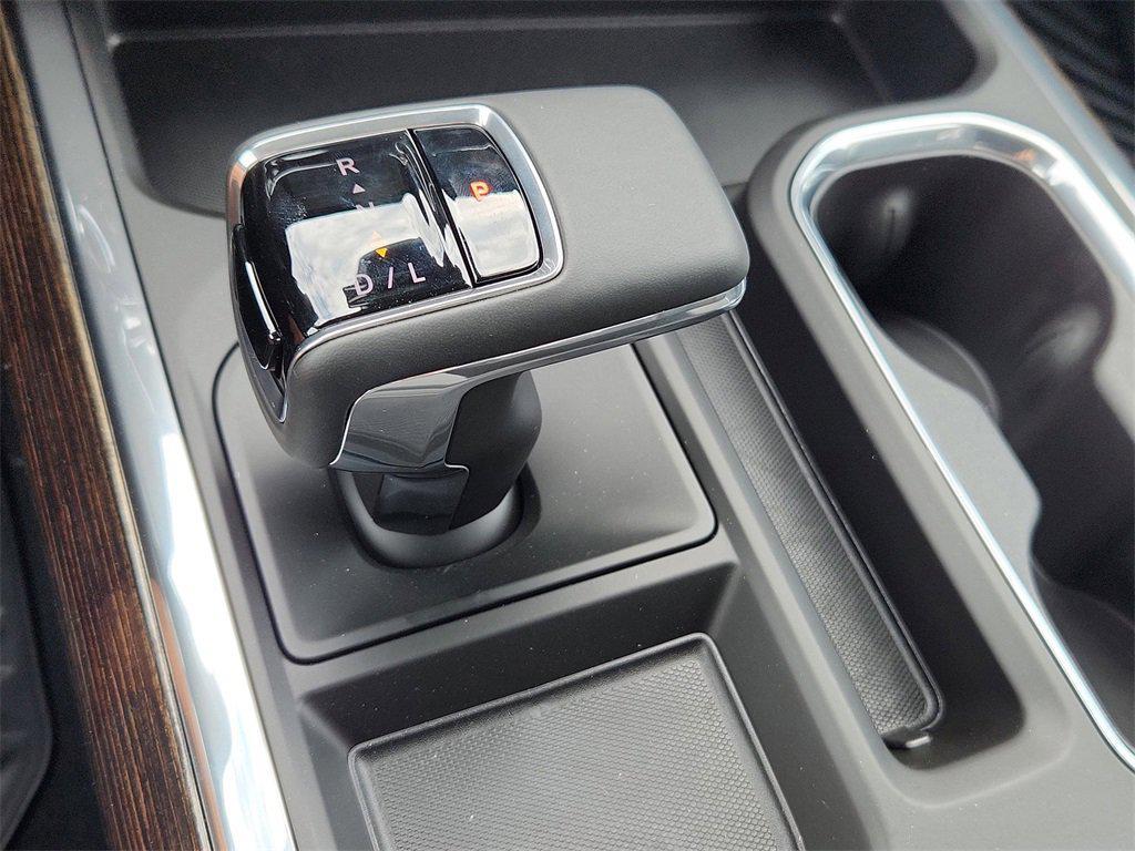 new 2025 GMC Sierra 1500 car, priced at $52,099