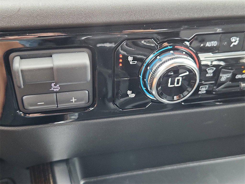 new 2025 GMC Sierra 1500 car, priced at $52,099