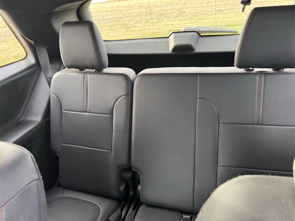 used 2022 Chevrolet Traverse car, priced at $31,599