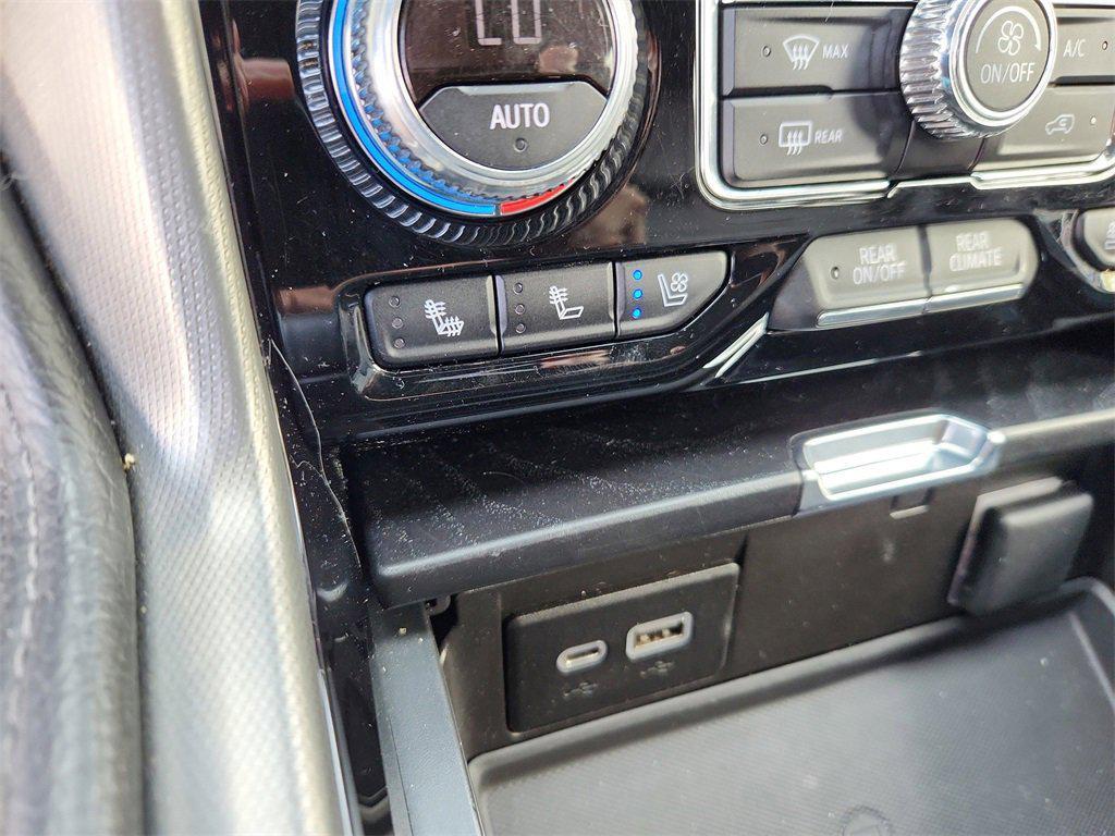used 2022 GMC Yukon XL car, priced at $52,999