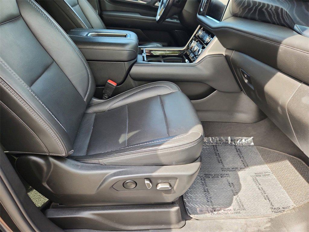 used 2022 GMC Yukon XL car, priced at $52,999