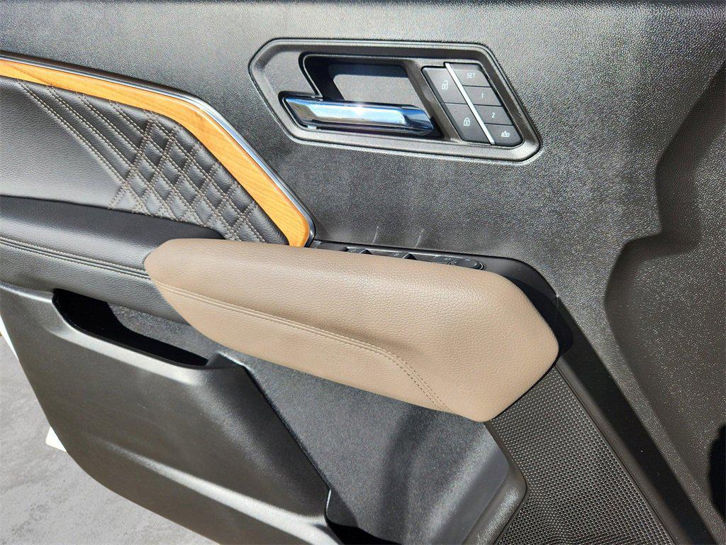 used 2024 GMC Canyon car, priced at $47,299