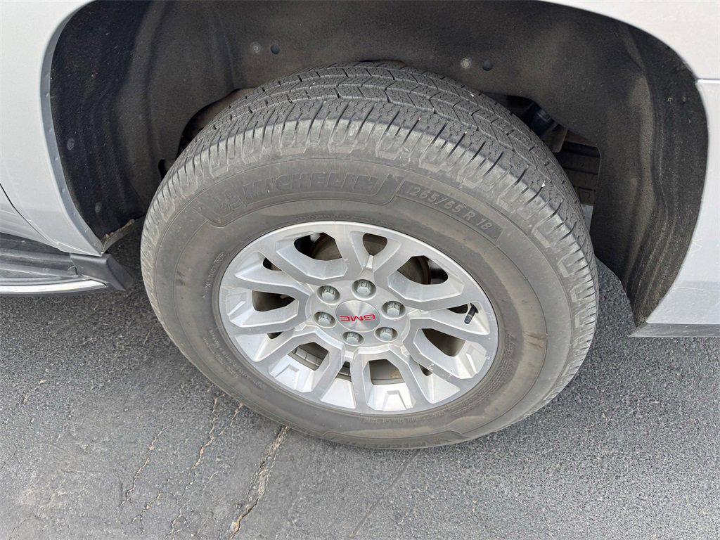 used 2018 GMC Yukon XL car, priced at $19,299