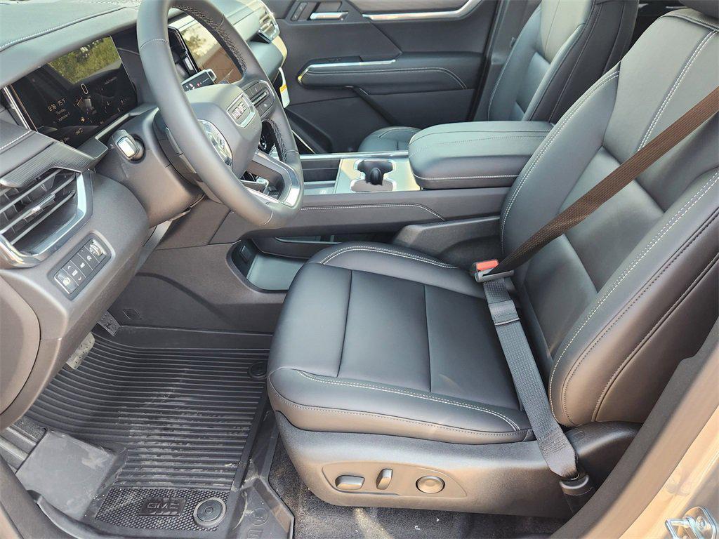 new 2026 GMC Acadia car, priced at $52,074