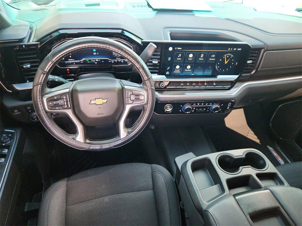 used 2022 Chevrolet Silverado 1500 car, priced at $30,999