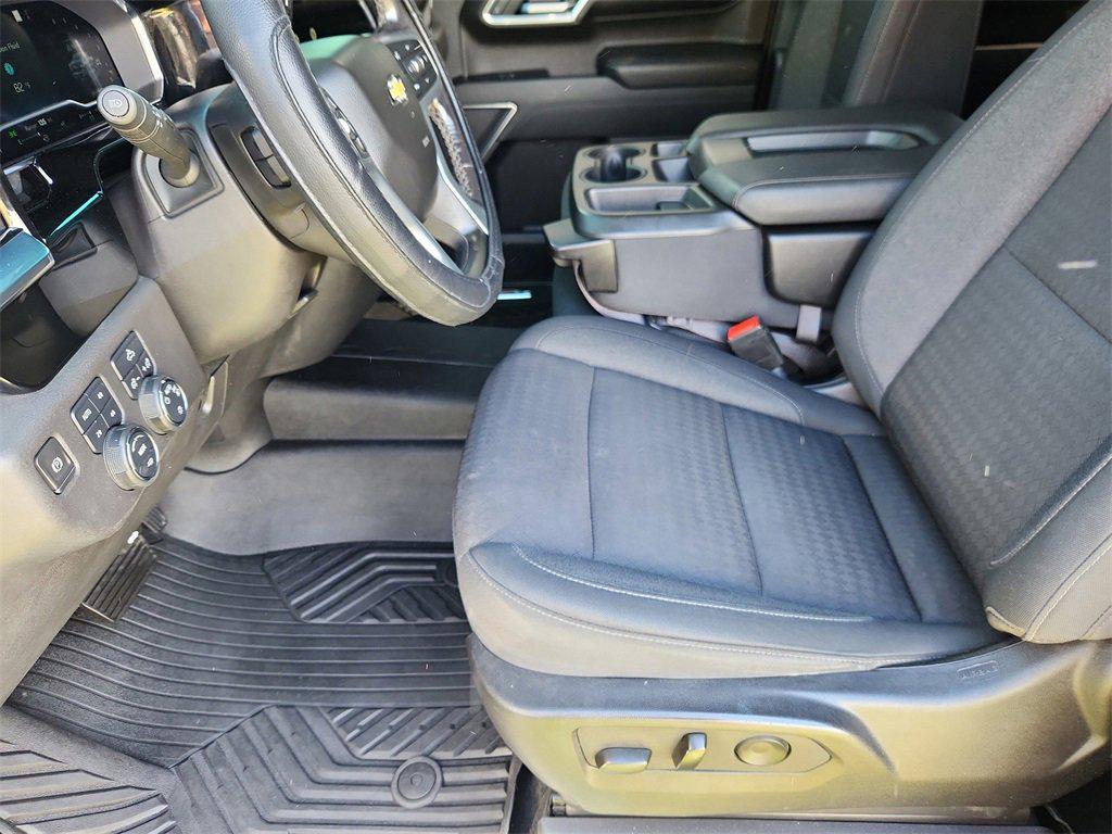 used 2022 Chevrolet Silverado 1500 car, priced at $30,999