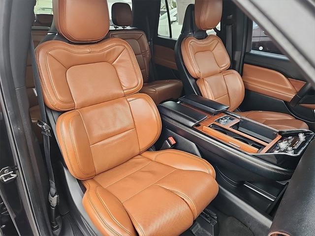 used 2019 Lincoln Navigator car, priced at $35,999