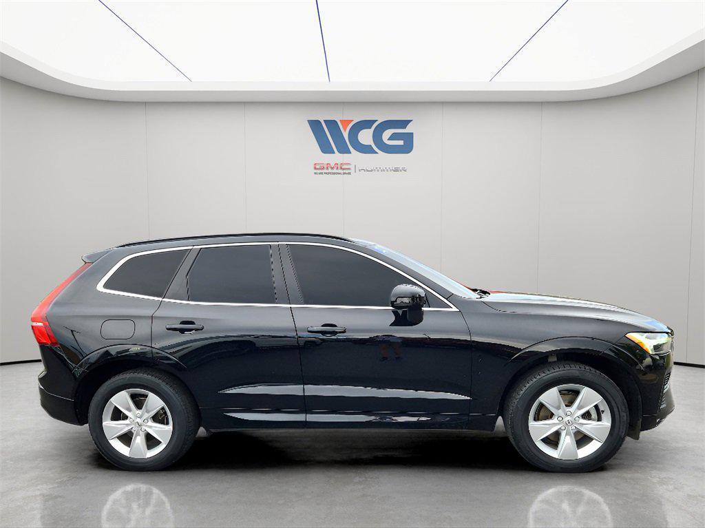 used 2022 Volvo XC60 car, priced at $24,399