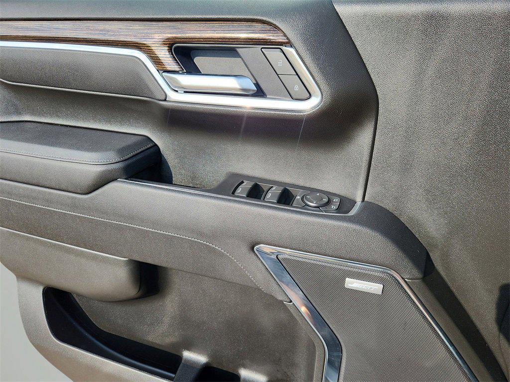 new 2025 GMC Sierra 1500 car, priced at $56,324
