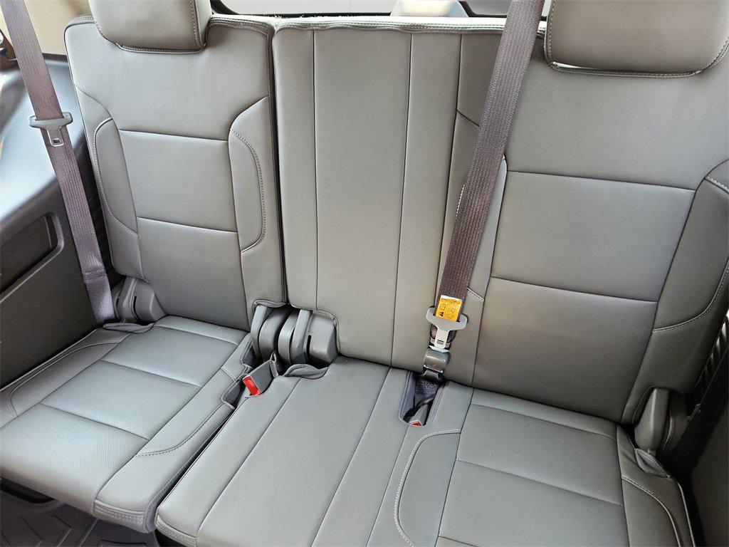 used 2017 GMC Yukon car, priced at $28,999