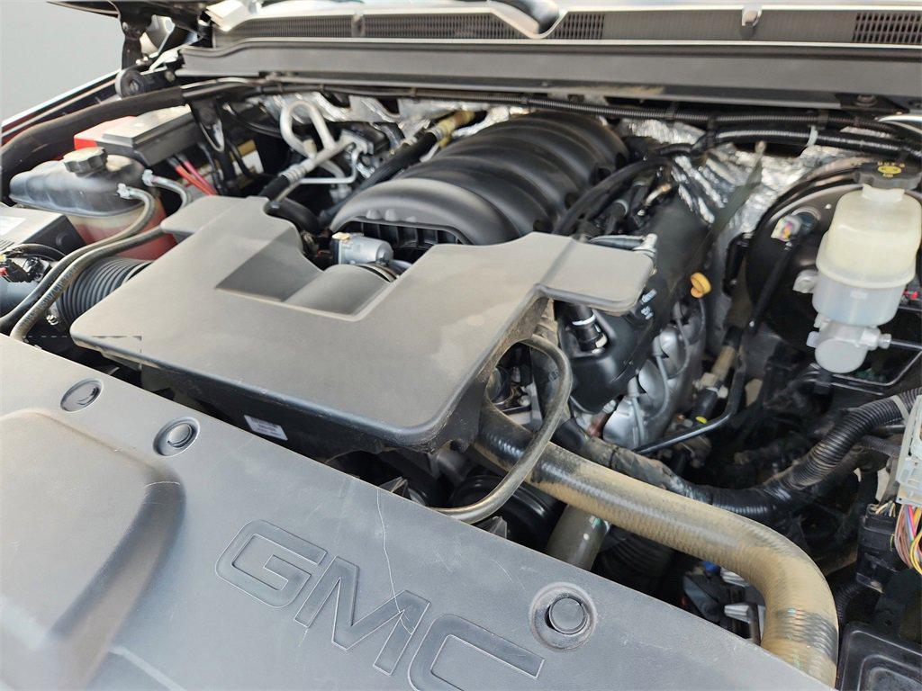 used 2017 GMC Yukon car, priced at $28,999