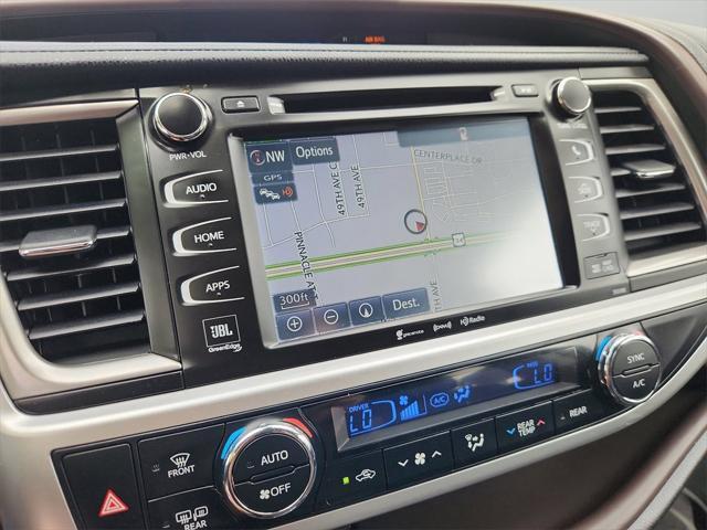 used 2017 Toyota Highlander Hybrid car, priced at $27,999
