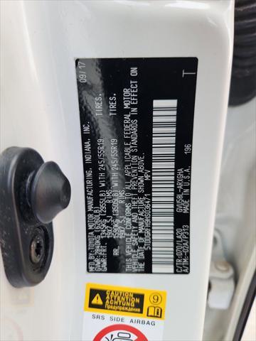 used 2017 Toyota Highlander Hybrid car, priced at $27,999