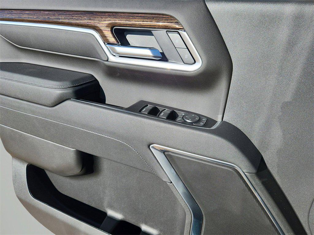 new 2026 GMC Sierra 2500 car, priced at $65,499