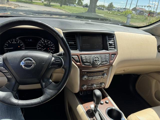 used 2019 Nissan Pathfinder car, priced at $17,499