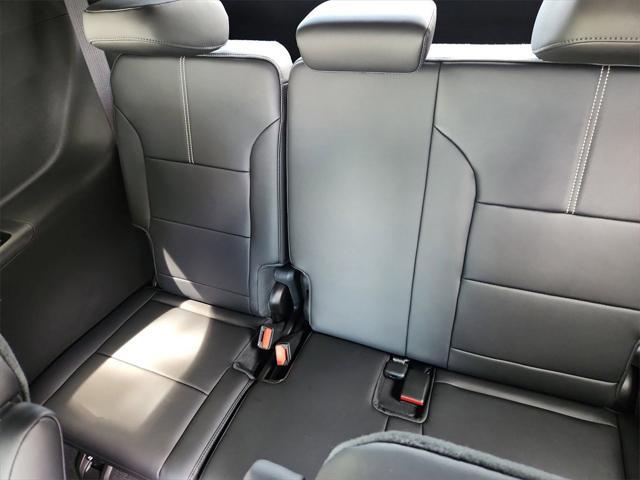 new 2025 GMC Acadia car, priced at $51,925