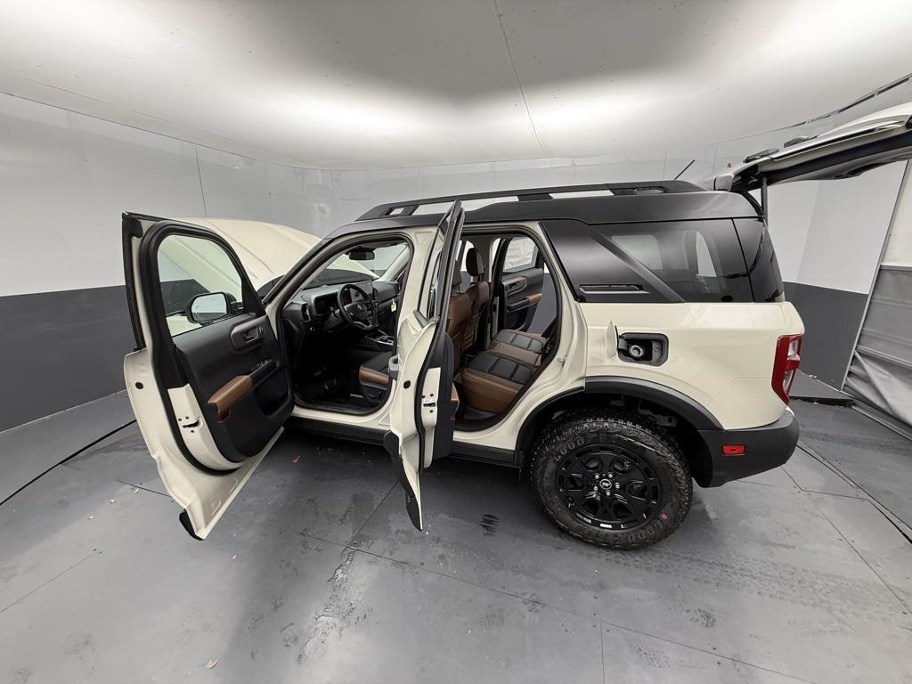 new 2025 Ford Bronco Sport car, priced at $44,469