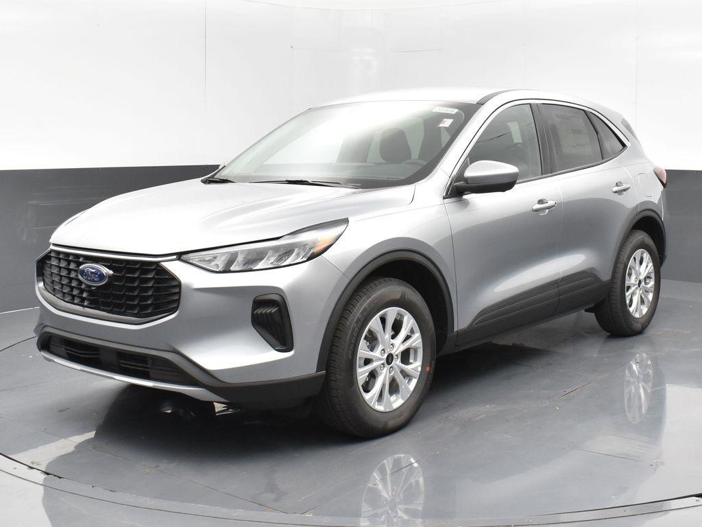 new 2024 Ford Escape car, priced at $30,999
